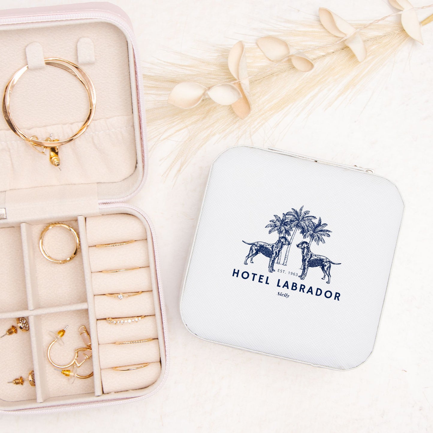 The Hotel Labrador Jewelry Travel Case